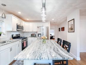 105 Green Street 4, Marblehead MA 01945