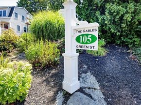 105 Green Street 4, Marblehead MA 01945