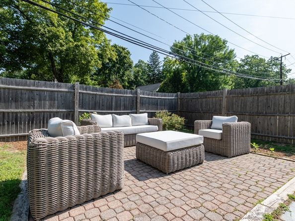 5 Grayson, Newton MA 02462