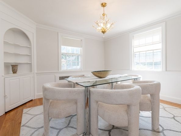 5 Grayson, Newton MA 02462