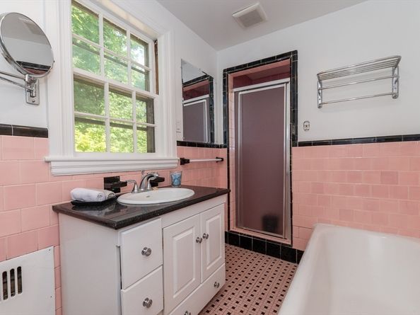 5 Grayson, Newton MA 02462