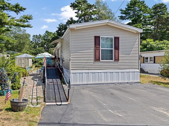 125 Jeffreys Path, Wareham MA 02571