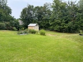 871 Main St, Bolton MA 01740