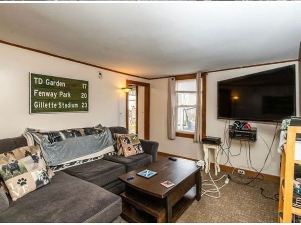 23-25 Lindbergh, Weymouth MA 02188
