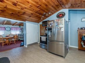 26 Washington Dr, Wareham MA 02571