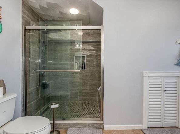 26 Washington Dr, Wareham MA 02571