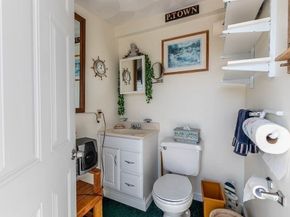 26 Washington Dr, Wareham MA 02571