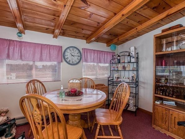 26 Washington Dr, Wareham MA 02571