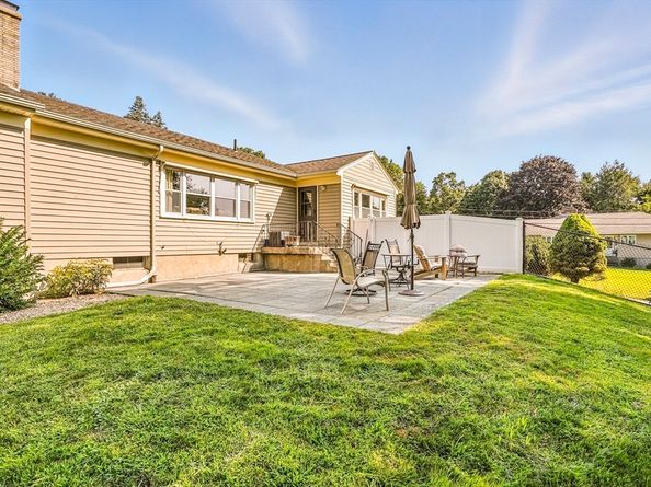 6 Cutler Rd, Paxton MA 01612