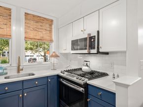 129 Merrimac St 20, Newburyport MA 01950