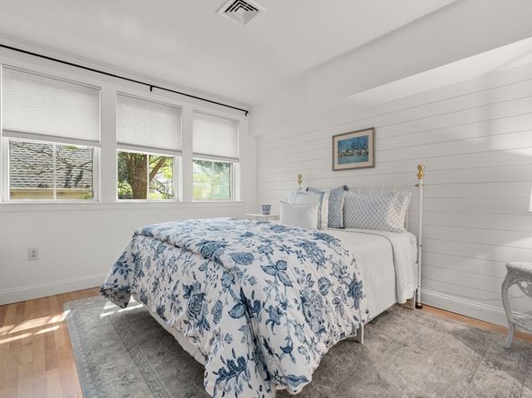 129 Merrimac St 20, Newburyport MA 01950