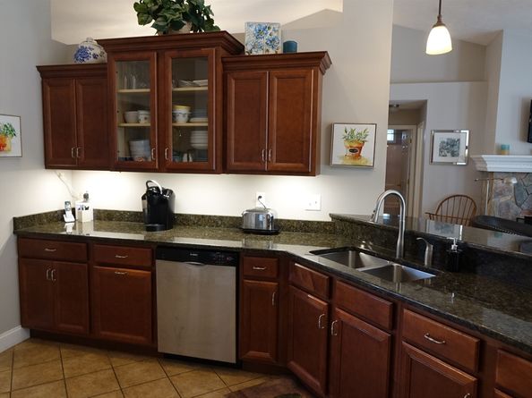 43 Saint Anthony Street, Fitchburg MA 01420