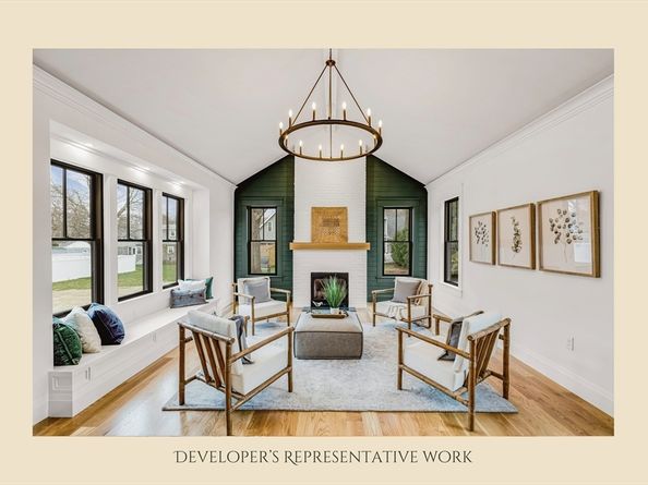 12 Roosevelt Pl, Newburyport MA 01950