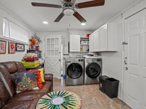 32 Indian Lake Pkwy, Worcester MA 01605