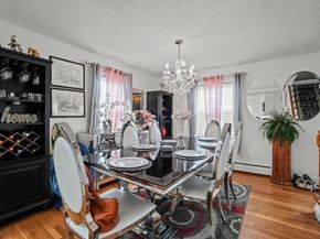 32 Indian Lake Pkwy, Worcester MA 01605