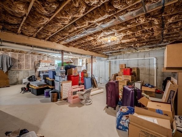 64 Pratt Ave, Bridgewater MA 02324