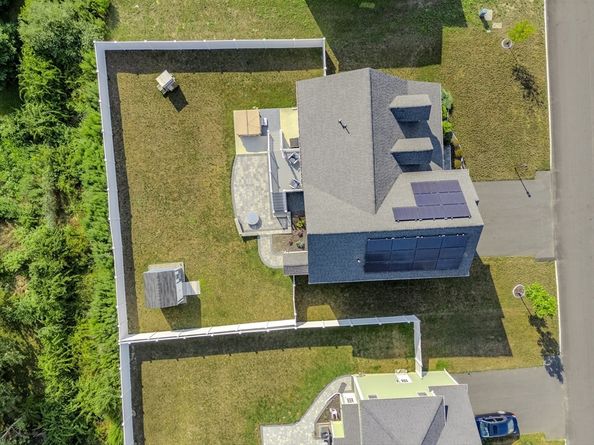 64 Pratt Ave, Bridgewater MA 02324