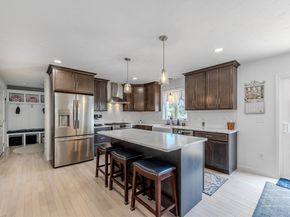 64 Pratt Ave, Bridgewater MA 02324