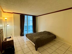 2401 Collins Ave 611, Miami Beach FL 33140