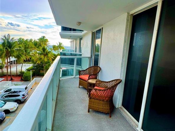 2401 Collins Ave 611, Miami Beach FL 33140