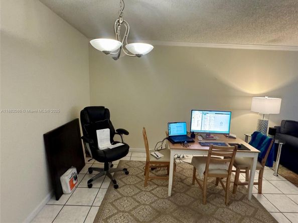 2401 Collins Ave 611, Miami Beach FL 33140