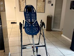 2401 Collins Ave 611, Miami Beach FL 33140