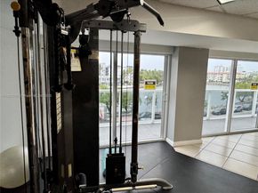 2401 Collins Ave 611, Miami Beach FL 33140