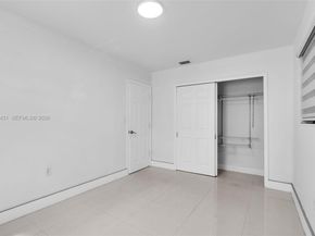 1210 N 71st Ave, Hollywood FL 33024