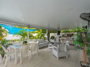 1210 N 71st Ave, Hollywood FL 33024