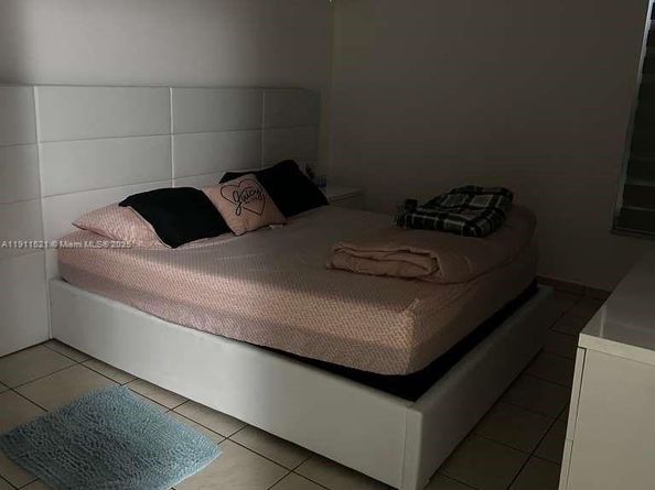 210 Fontainebleau Blvd 413, Miami FL 33172