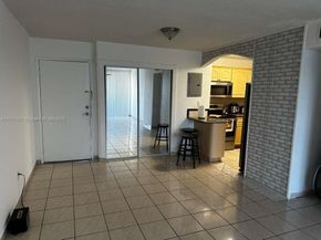 210 Fontainebleau Blvd 413, Miami FL 33172