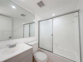 5790 W 26th Ave 202, Hialeah FL 33016