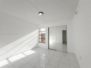 5790 W 26th Ave 202, Hialeah FL 33016