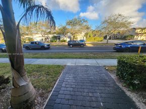 27364 SW 140th Ave, Homestead FL 33032