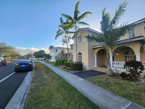 27364 SW 140th Ave, Homestead FL 33032