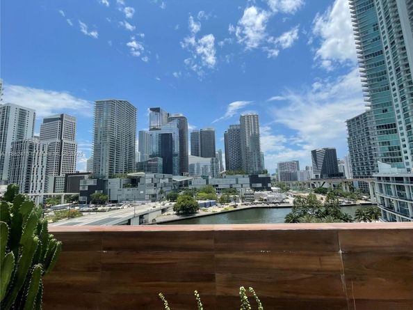 Undisclosed Address #A11882413, Miami FL 33130