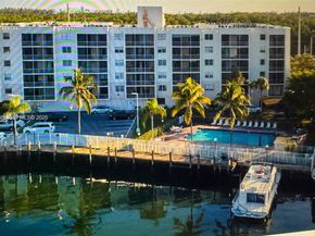 2821 N Miami Beach Blvd 2K, North Miami Beach FL 33160