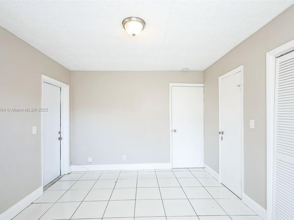 2141 NW 61st Ave, Sunrise FL 33313