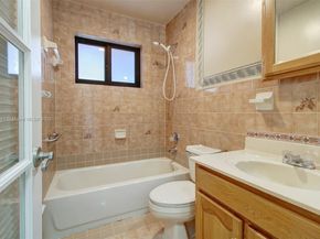 3623 SW 6th St 3623, Miami FL 33135
