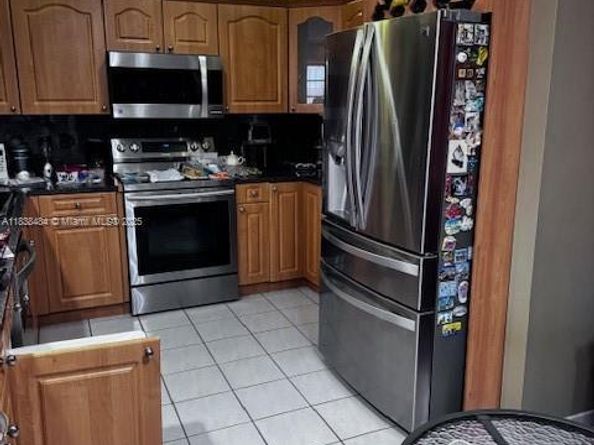 3623 SW 6th St 3623, Miami FL 33135