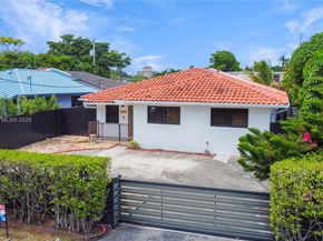3623 SW 6th St 3623, Miami FL 33135