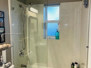 8501 E Dixie Hwy, Miami FL 33138