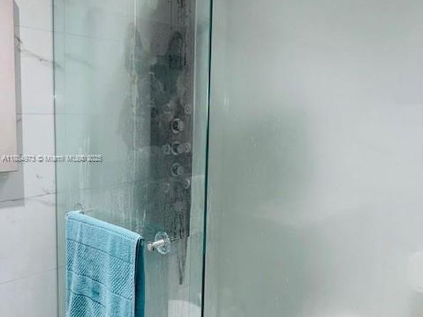 8501 E Dixie Hwy, Miami FL 33138