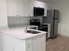 4100 SW 64th Ave 208, Davie FL 33314
