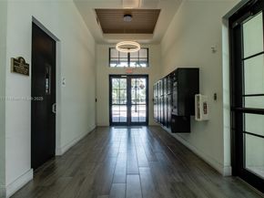 4100 SW 64th Ave 208, Davie FL 33314