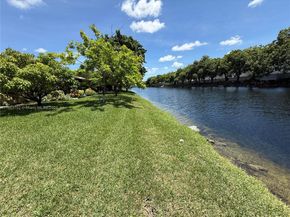 7808 NW 60th St, Tamarac FL 33321