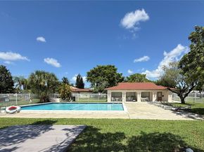 7808 NW 60th St, Tamarac FL 33321