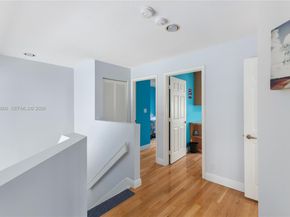 15832 SW 10th St, Pembroke Pines FL 33027