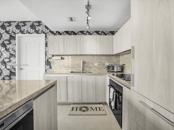 3131 NE 7th Ave 3306, Miami FL 33137