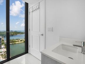 3131 NE 7th Ave 3306, Miami FL 33137